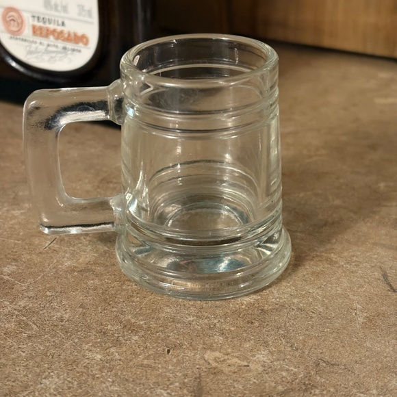 Shot glasses - Picture 3 of 5